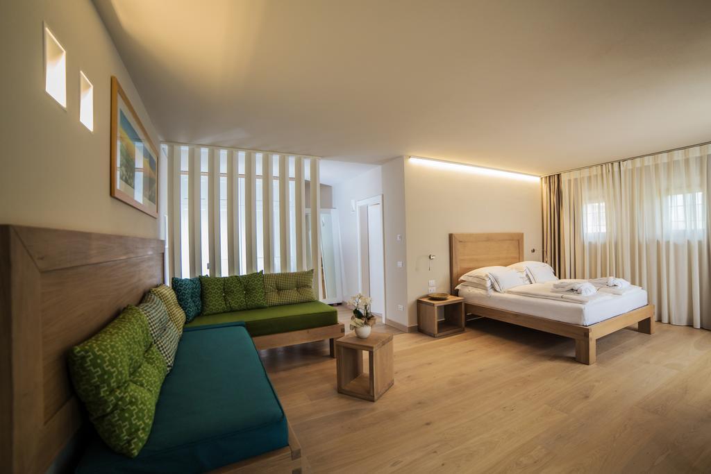 Agriturismo La Pertica Costermano Ngoại thất bức ảnh