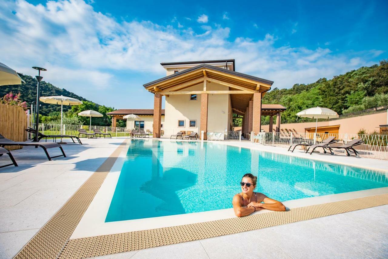 Agriturismo La Pertica Costermano Ngoại thất bức ảnh